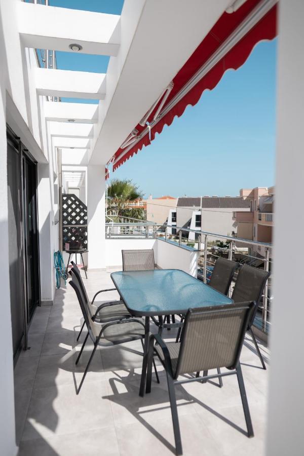 Aelia Apartments Néa Péramos 외부 사진