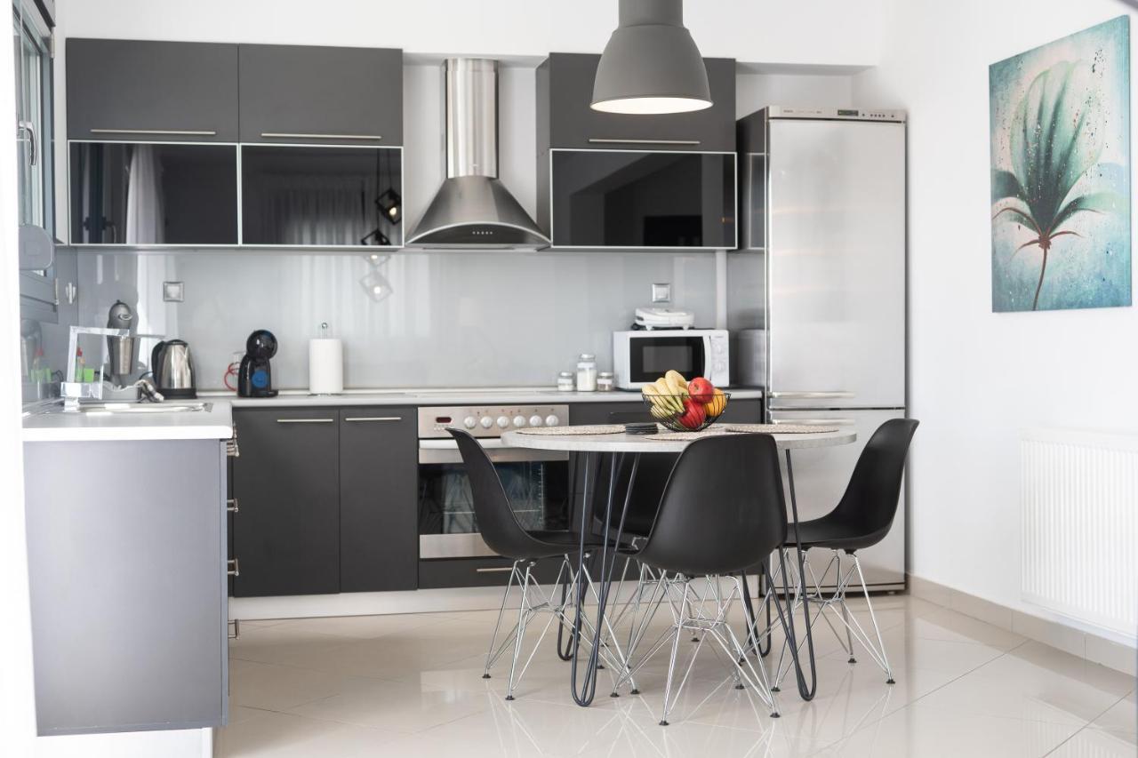 Aelia Apartments Néa Péramos 외부 사진
