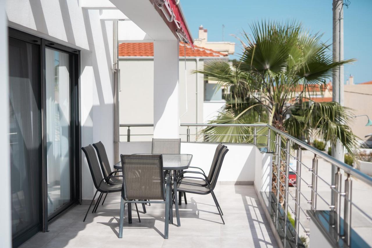 Aelia Apartments Néa Péramos 외부 사진